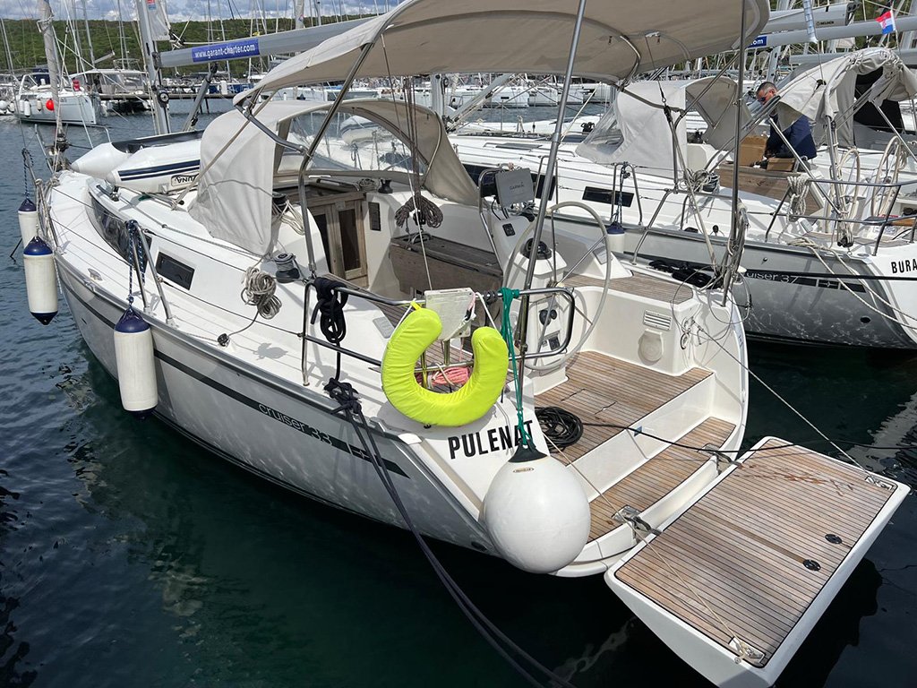 Bavaria Yachtbau Bavaria Cruiser 33